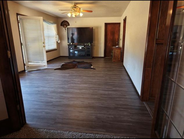 12175 250th Street, Blanchard, OK 73010