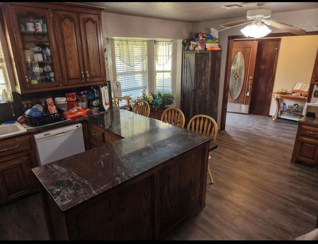 12175 250th Street, Blanchard, OK 73010