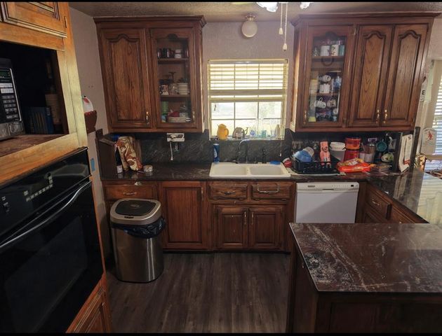 12175 250th Street, Blanchard, OK 73010