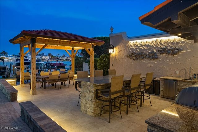 3430 Gulf Shore BLVD N 4I, Naples, FL 34103