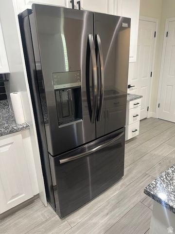 9071 S WASATCH BLVD, Sandy, UT 84093