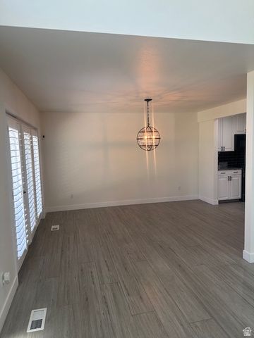9071 S WASATCH BLVD, Sandy, UT 84093