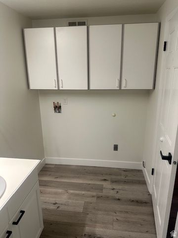 9071 S WASATCH BLVD, Sandy, UT 84093