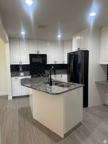 9071 S WASATCH BLVD, Sandy, UT 84093