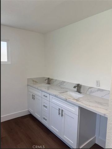 2022 W 31st, Los Angeles, CA 90018