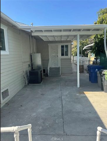 2022 W 31st, Los Angeles, CA 90018