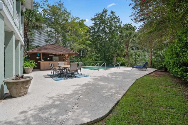 4907 Woodview Ln., Myrtle Beach, SC 29575