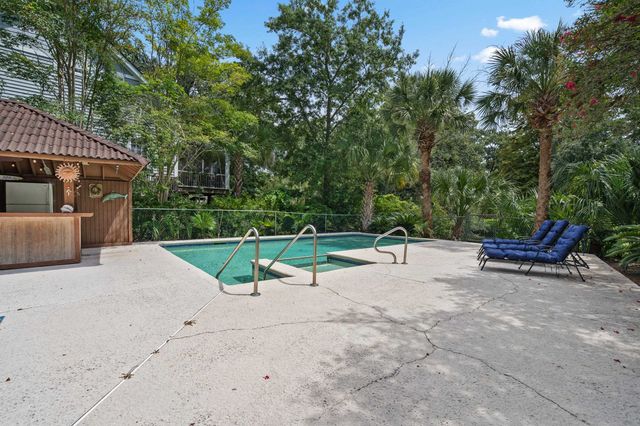 4907 Woodview Ln., Myrtle Beach, SC 29575