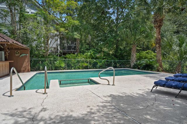 4907 Woodview Ln., Myrtle Beach, SC 29575
