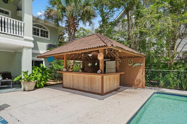 4907 Woodview Ln., Myrtle Beach, SC 29575