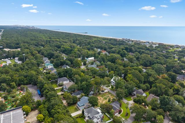 4907 Woodview Ln., Myrtle Beach, SC 29575