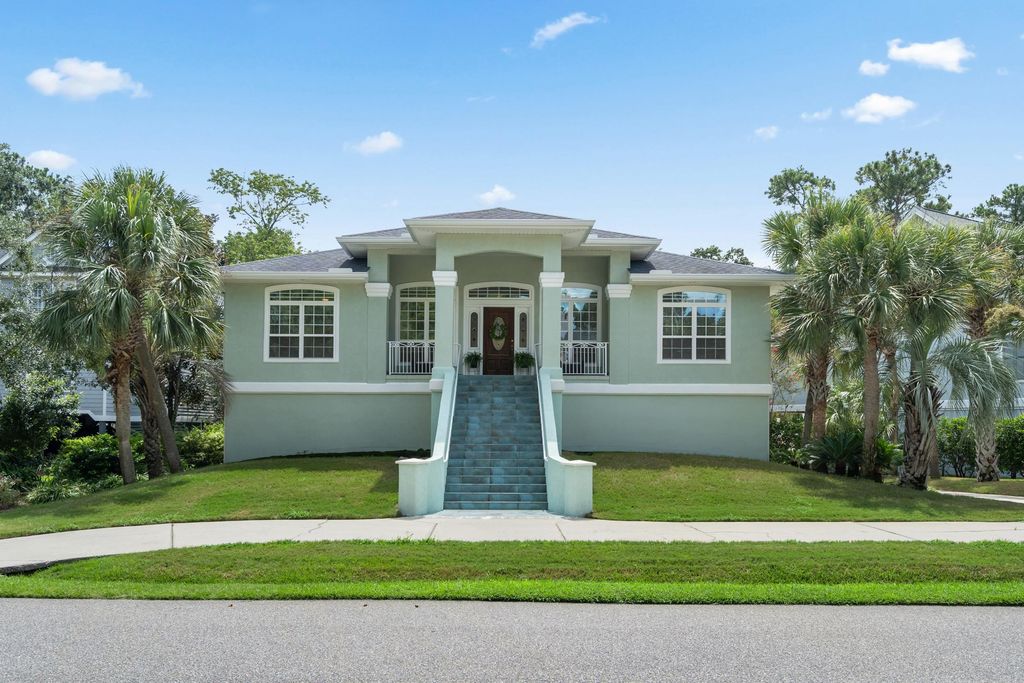 4907 Woodview Ln., Myrtle Beach, SC 29575