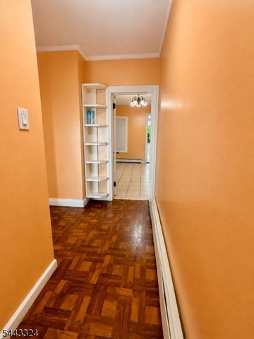 552 E Jersey St, Elizabeth City, NJ 07206