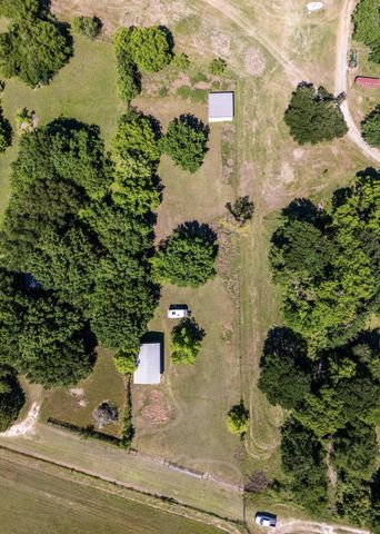 163 Fenn Road, Blum, TX 76627