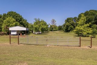 163 Fenn Road, Blum, TX 76627