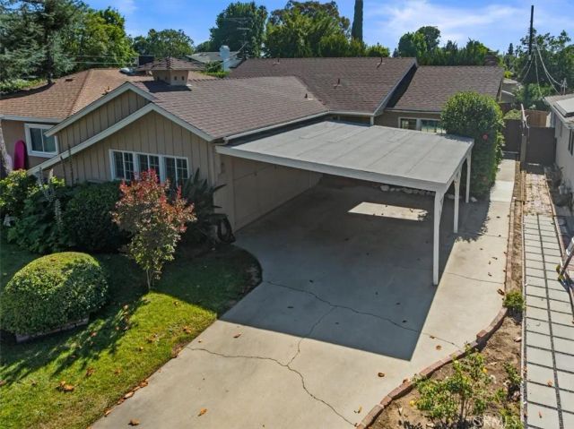 7007 Whitaker, Lake Balboa, CA 91406