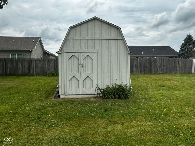 4684 Hackberry Drive, Columbus, IN 47201