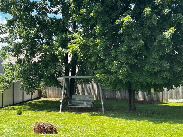 4684 Hackberry Drive, Columbus, IN 47201