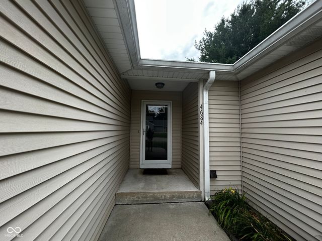 4684 Hackberry Drive, Columbus, IN 47201