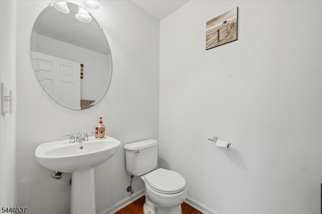 10 Indian Field Dr, Hardyston Twp., NJ 07419