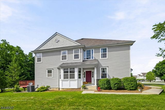 10 Indian Field Dr, Hardyston Twp., NJ 07419