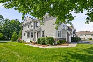 10 Indian Field Dr, Hardyston Twp., NJ 07419