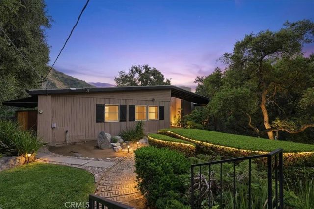 828 Oakglade, Monrovia, CA 91016