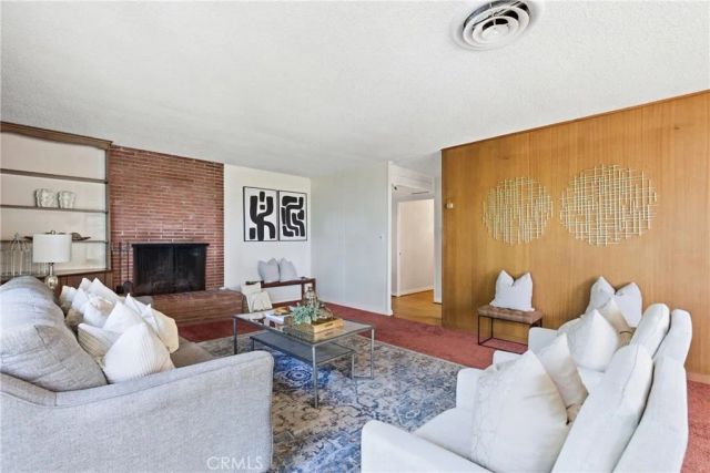 828 Oakglade, Monrovia, CA 91016