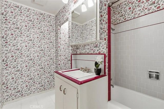 828 Oakglade, Monrovia, CA 91016