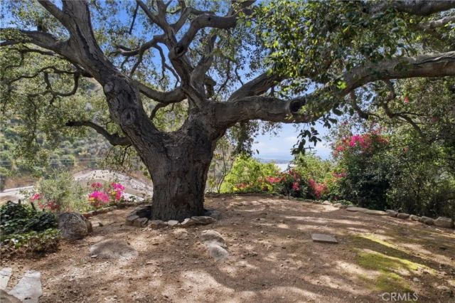 828 Oakglade, Monrovia, CA 91016