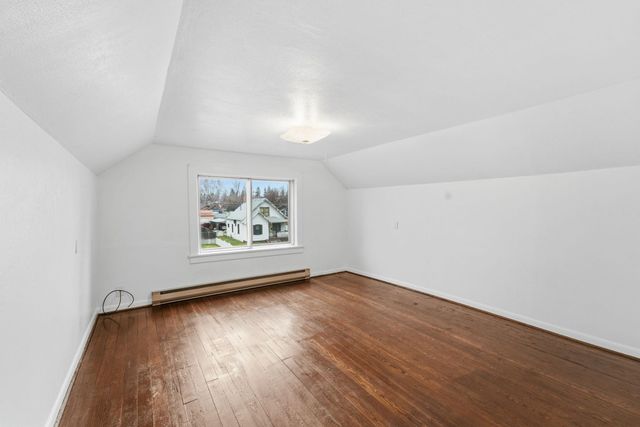 2617 W Cleveland Ave, Spokane, WA 99205