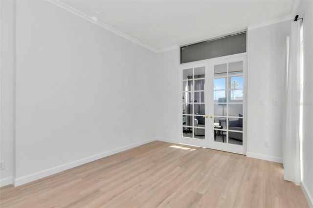 7400 SUN ISLAND DRIVE S 105, South Pasadena, FL 33707