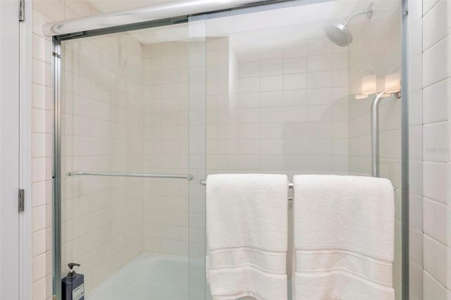 7400 SUN ISLAND DRIVE S 105, South Pasadena, FL 33707