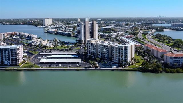 7400 SUN ISLAND DRIVE S 105, South Pasadena, FL 33707