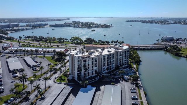 7400 SUN ISLAND DRIVE S 105, South Pasadena, FL 33707