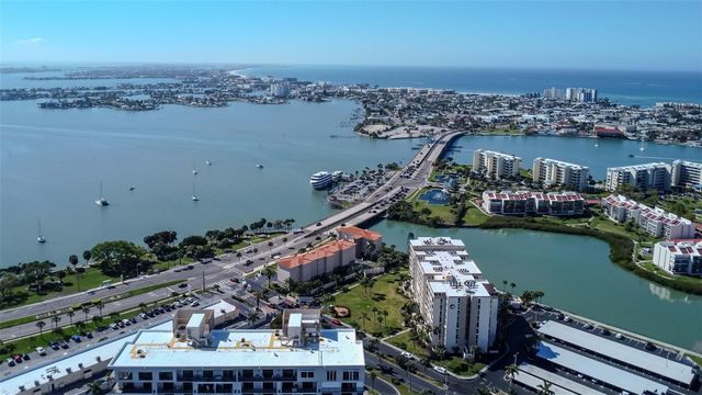 7400 SUN ISLAND DRIVE S 105, South Pasadena, FL 33707