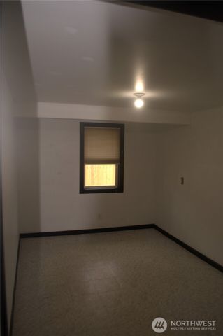 7136 Portal Way, Ferndale, WA 98248