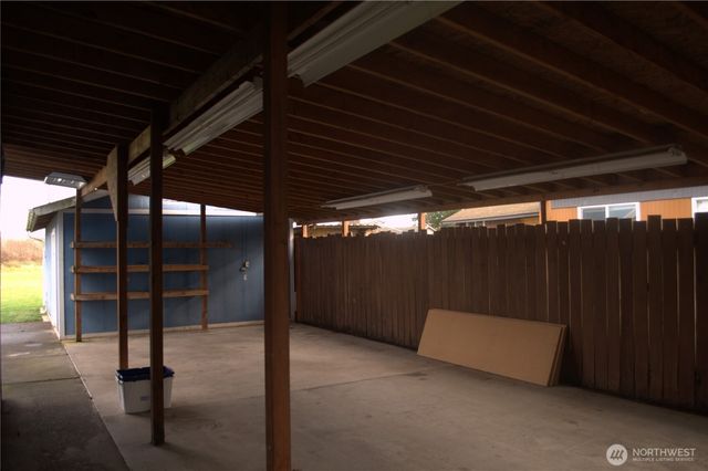 7136 Portal Way, Ferndale, WA 98248