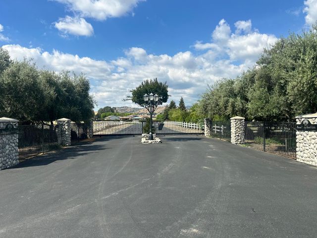 17603 Meagan Court, Springville, CA 93265