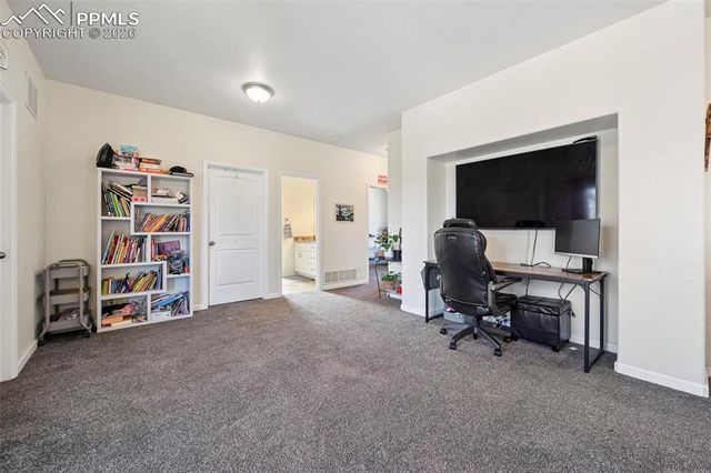 734 N Walnut Street, Colorado Springs, CO 80905