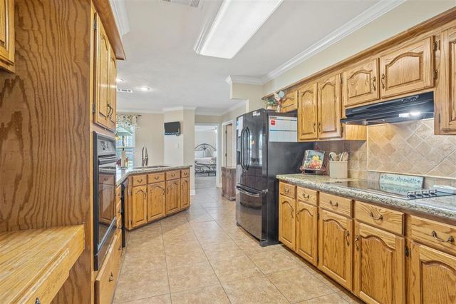 5887 Elliott Road, Lake Charles, LA 70605