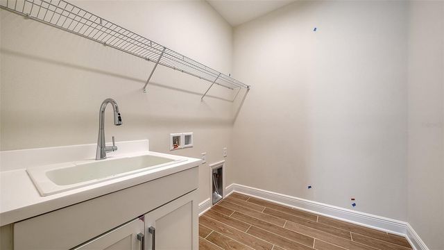 9940 CRYSTAL ISLES CIRCLE, Sarasota, FL 34241