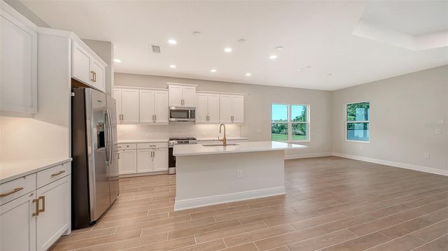 9940 CRYSTAL ISLES CIRCLE, Sarasota, FL 34241