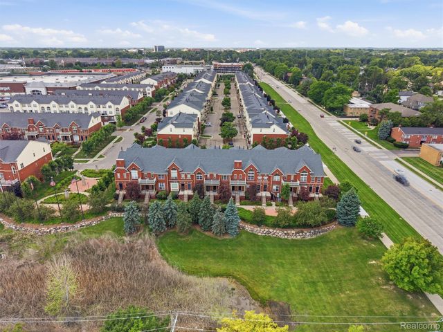 1528 Devon Lane, Troy, MI 48084