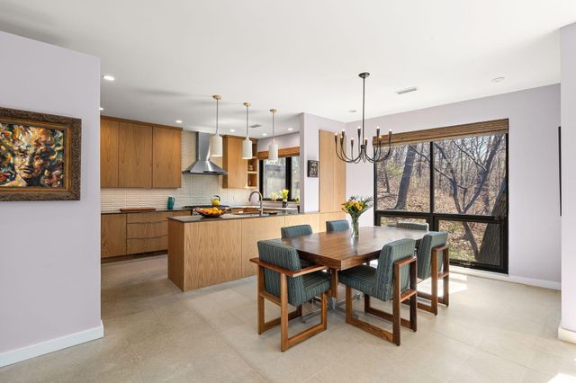 5 Cypress Lane, Dune Acres, IN 46304