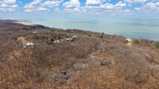 5 Cypress Lane, Dune Acres, IN 46304