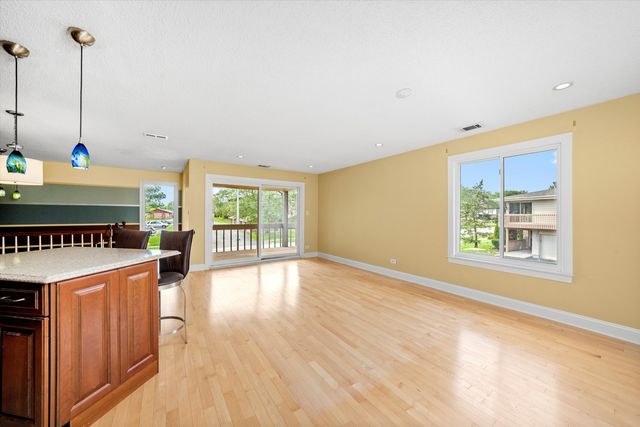 15817 Orlan Brook Drive 35, Orland Park, IL 60462