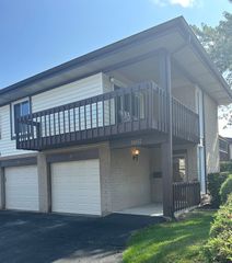 15817 Orlan Brook Drive 35, Orland Park, IL 60462