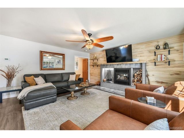 6020 Castlewood Ln, Colorado Springs, CO 80918