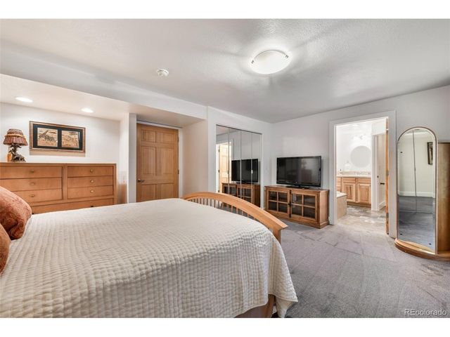 6020 Castlewood Ln, Colorado Springs, CO 80918